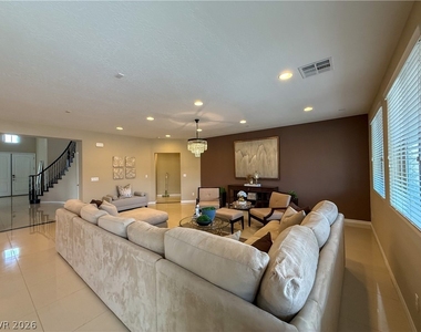 7276 White Bloom Avenue - Photo Thumbnail 14