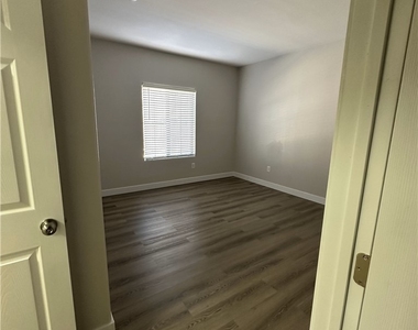 2181 Hussium Hills Street - Photo Thumbnail 47