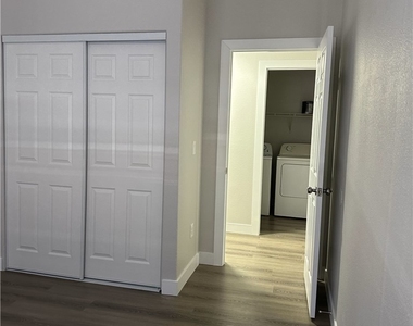 2181 Hussium Hills Street - Photo Thumbnail 39