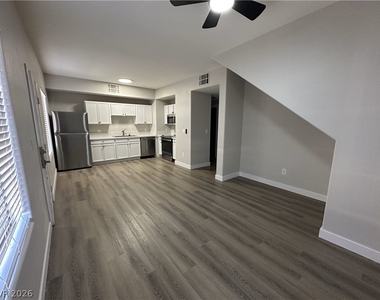 2181 Hussium Hills Street - Photo Thumbnail 8