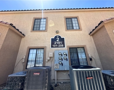 2181 Hussium Hills Street - Photo Thumbnail 6