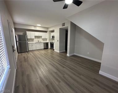 2181 Hussium Hills Street - Photo Thumbnail 7