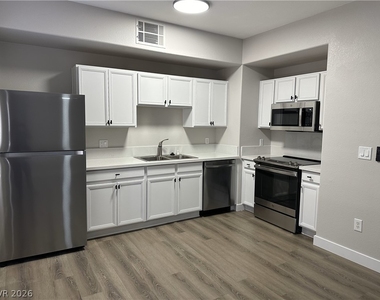 2181 Hussium Hills Street - Photo Thumbnail 10