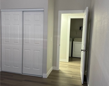 2181 Hussium Hills Street - Photo Thumbnail 41