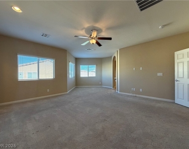 6176 Jennings Cove Court - Photo Thumbnail 19