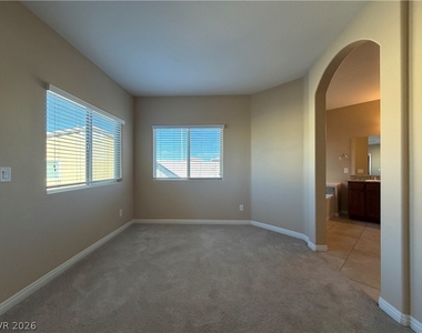 6176 Jennings Cove Court - Photo Thumbnail 20