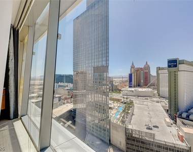 3726 Las Vegas Boulevard - Photo Thumbnail 22