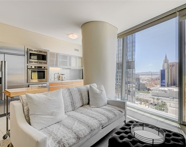 3726 Las Vegas Boulevard - Photo Thumbnail 3