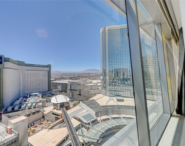 3726 Las Vegas Boulevard - Photo Thumbnail 17