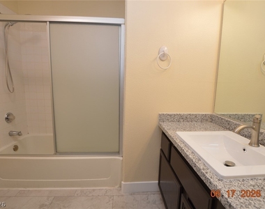 5738 Wind Dancer Drive - Photo Thumbnail 11