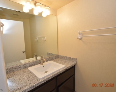 5738 Wind Dancer Drive - Photo Thumbnail 5