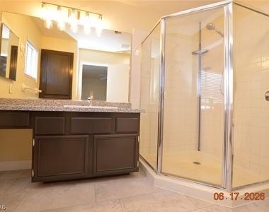 5738 Wind Dancer Drive - Photo Thumbnail 8