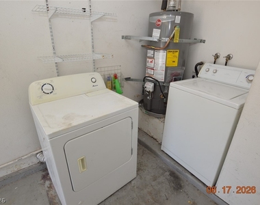 5738 Wind Dancer Drive - Photo Thumbnail 12