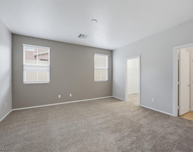 917 Spiracle Avenue - Photo Thumbnail 19
