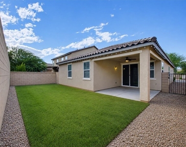 917 Spiracle Avenue - Photo Thumbnail 37