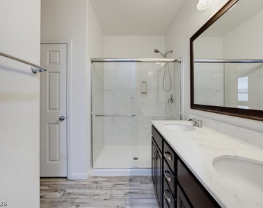 917 Spiracle Avenue - Photo Thumbnail 24