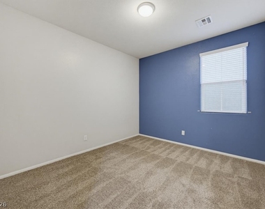 917 Spiracle Avenue - Photo Thumbnail 27