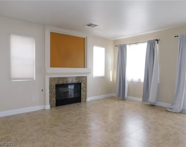 6011 Chisolm Trail - Photo Thumbnail 3