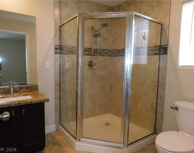 6011 Chisolm Trail - Photo Thumbnail 12