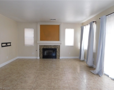 6011 Chisolm Trail - Photo Thumbnail 4
