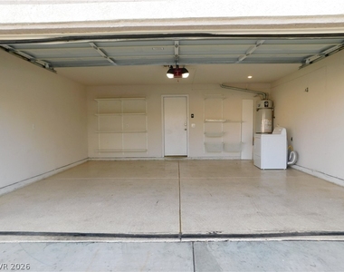 6011 Chisolm Trail - Photo Thumbnail 15