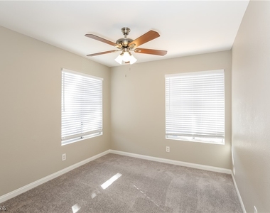 5032 Jacarilla Lane - Photo Thumbnail 11