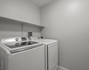 1200 Nevada Sky Street - Photo Thumbnail 16