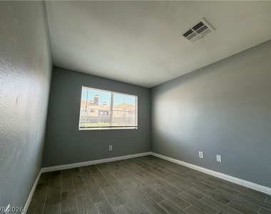 8600 W Charleston Boulevard - Photo Thumbnail 9