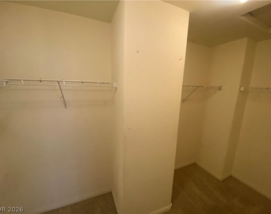 269 Bent Sunflower Court - Photo Thumbnail 15