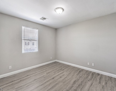 146 Augusta Course Avenue - Photo Thumbnail 21