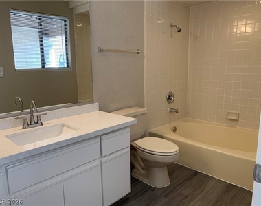 1411 Santa Margarita Street - Photo Thumbnail 15