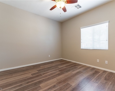 205 Dela Cruz Avenue - Photo Thumbnail 20