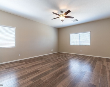 205 Dela Cruz Avenue - Photo Thumbnail 13