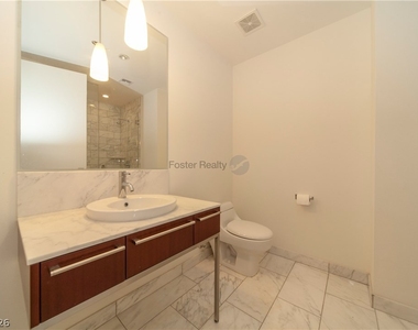 4471 Dean Martin Drive - Photo Thumbnail 7