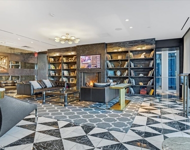 4471 Dean Martin Drive - Photo Thumbnail 34