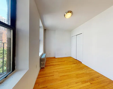 312 East 91st Street - Photo Thumbnail 5
