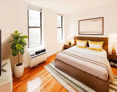 330 East 93rd Street - Photo Thumbnail 1