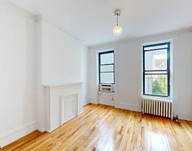 1731 Second Ave - Photo Thumbnail 2