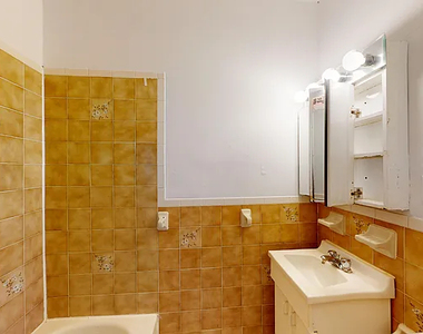 1731 Second Ave - Photo Thumbnail 8