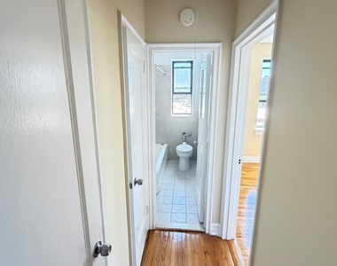 66-7 99th Street - Photo Thumbnail 9