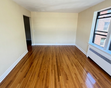 66-7 99th Street - Photo Thumbnail 7
