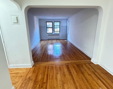 65-65 Booth Street - Photo Thumbnail 8