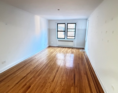 65-65 Booth Street - Photo Thumbnail 10