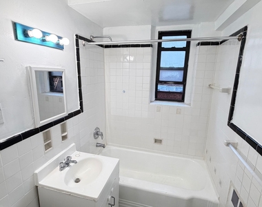 65-65 Booth Street - Photo Thumbnail 16
