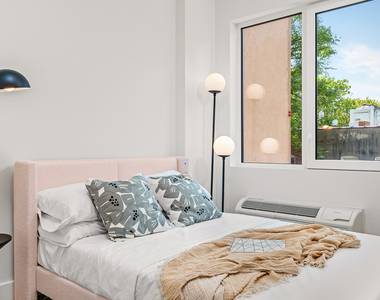 102 E 53rd St  - Photo Thumbnail 8