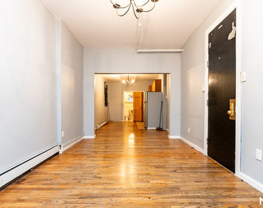 91 W 119th St - Photo Thumbnail 3