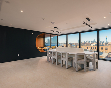 33 Franklin St - Photo Thumbnail 8