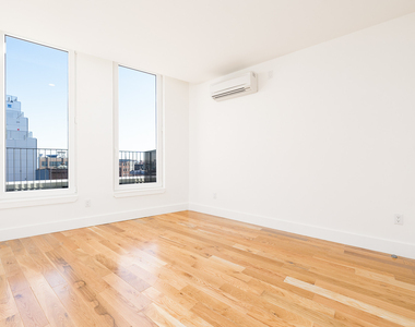 33 Franklin St - Photo Thumbnail 6