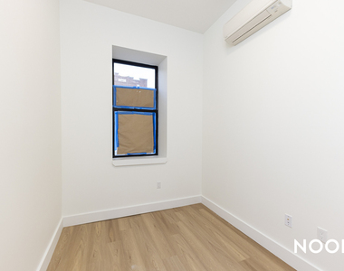 589 Knickerbocker Ave - Photo Thumbnail 9