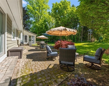 30 Lyndon Road - Photo Thumbnail 39